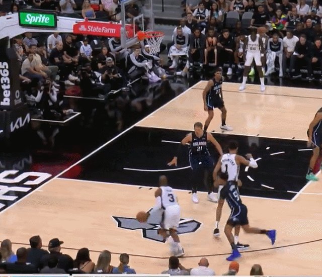 星空体育在线登录-“炮马”打造全新空接之城 4号秀惊艳发挥刺密狂喜