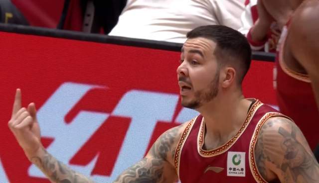 星空体育官方入口-3大外援合砍52分，有惊无险5连胜，升至第4，杜锋爱将空砍13分6帽